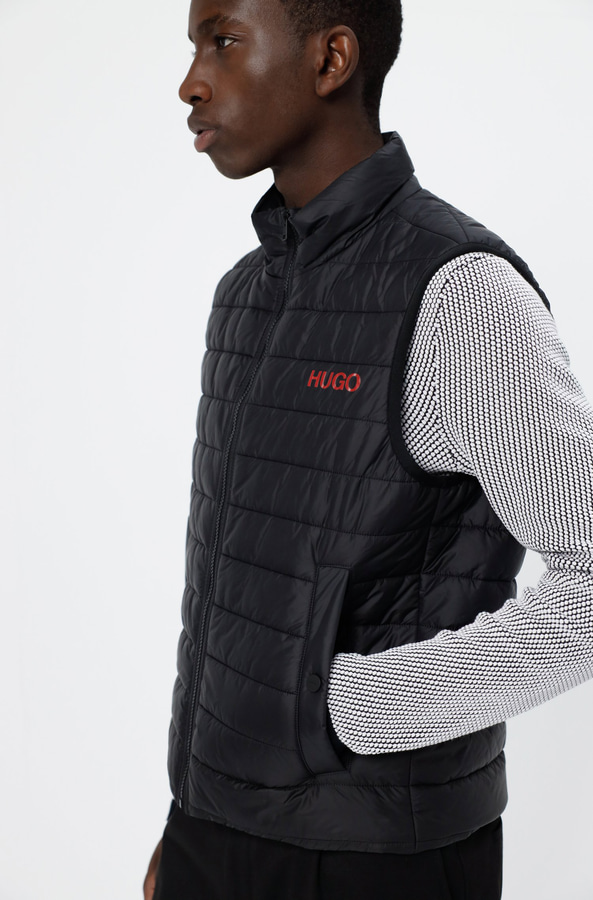 SLEEVELESS JACKET HUGO - 001